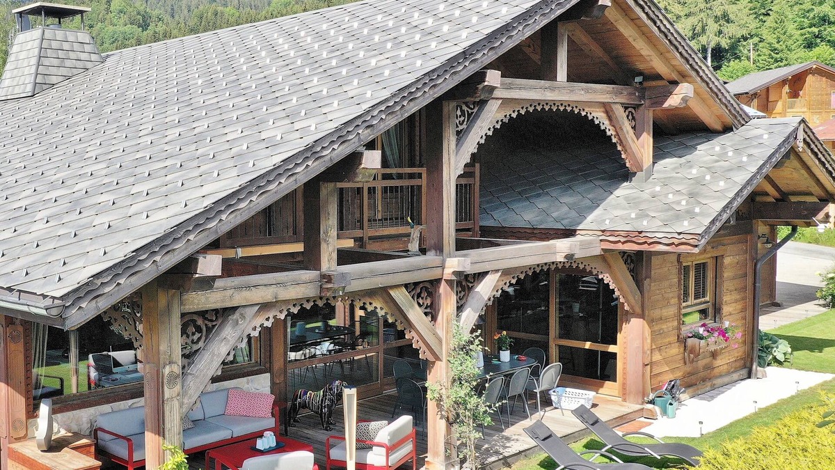 Araches-la-Frasse Ski Chalet | Luxury Chalet in French Alps - Jacuzzi -12 people