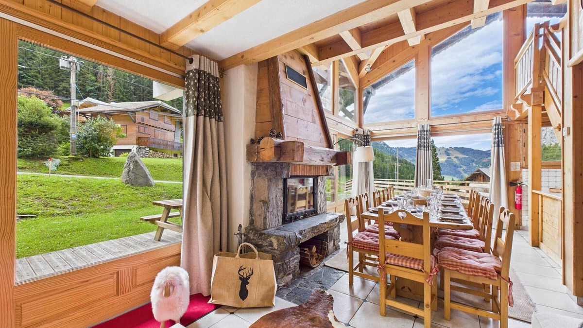 Les Prodains Ski Chalet | Luxury Chalet in Morzine for 21, SPA, Sauna, Wifi