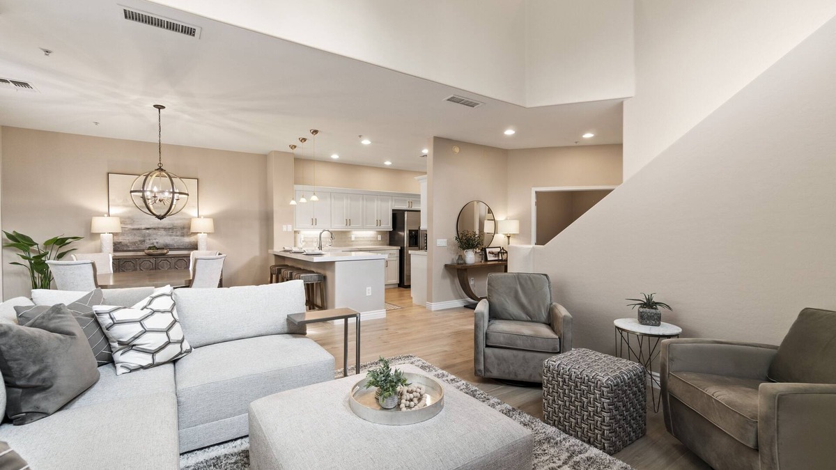 Talon Retreat Condo | Luxury Condo Living in the Perfect North Scottdale Location w/Heated Pool & Spa