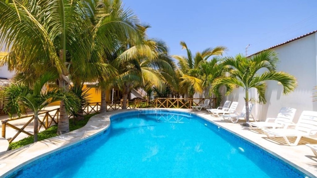 Mancora Condo | Luxury Condo w/AC & Kitchen + 2 Pools near Mancora Beach