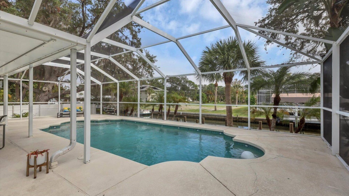 Grove City House | Luxury Contemporary Style House on Charlotte Harbor Area, Charlotte County House 5846