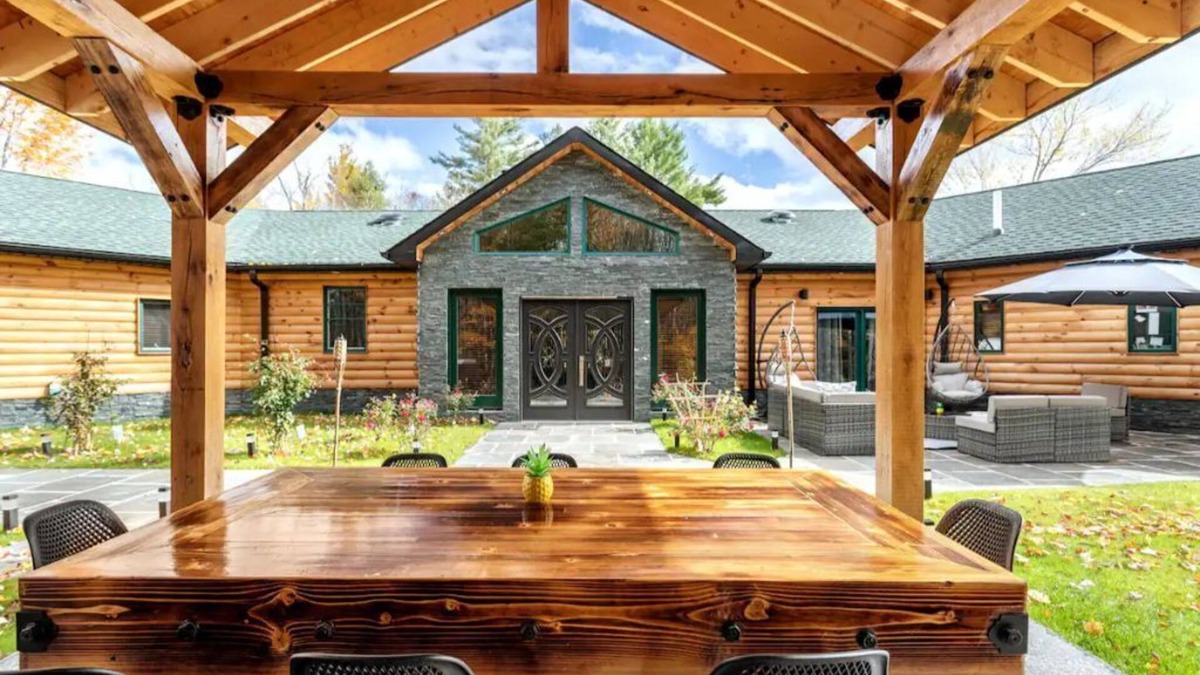 Jewett House | Luxury Custom Home With Hot Tub Minutes From Tannersville Town