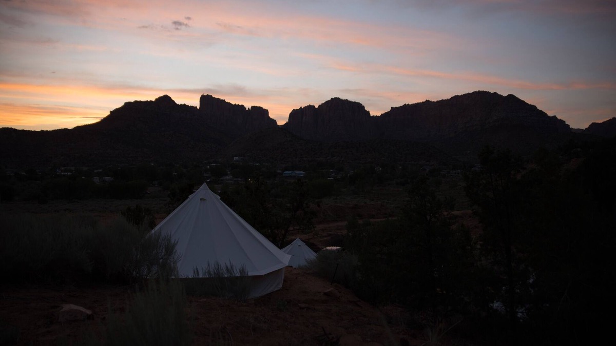Hildale RV Rental | Luxury Double Queen Tent at Zion View Camping