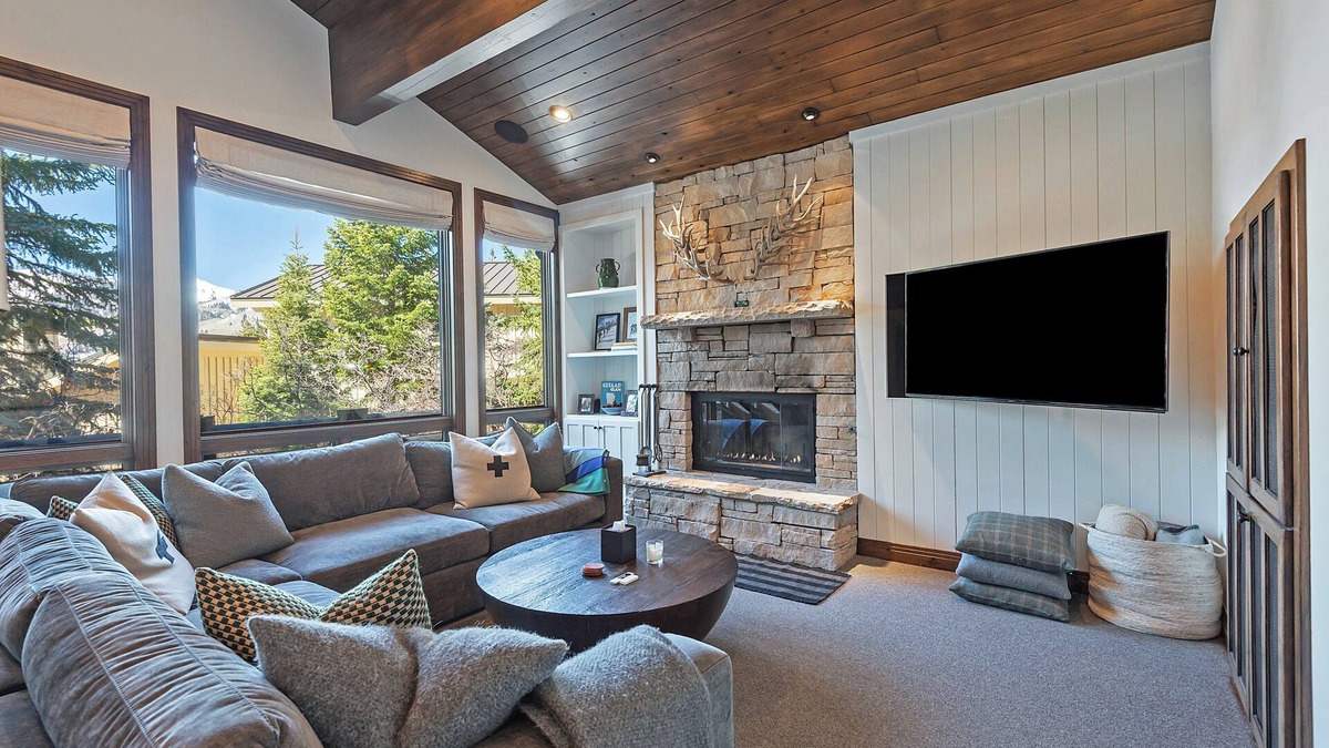 Deer Valley House | Luxury Estate by InvitedHome | Deer Valley, Game Room, Hot Tub, Views