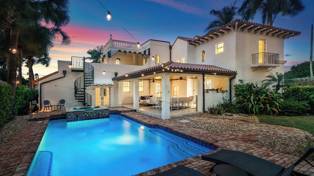 Palm Beach - West Palm Beach House | Luxury Estate/Mins2Water/Pool+Hot Tub