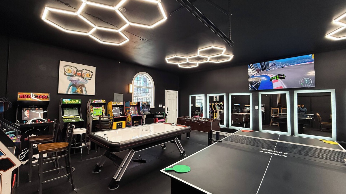 Spring Valley Villa | Luxury Estate with Pool, Free Spa Heat, Gym, & Game Room! 6mi. to The Strip