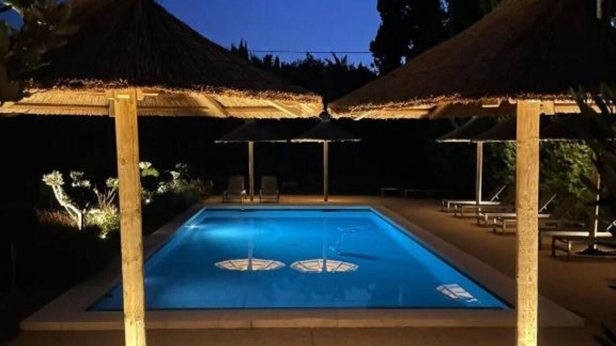 St.-Remy-de-Provence Villa | LUXURY FAMILY STAY IN ST REMY DE PROVENCE WITH HEATED POOL