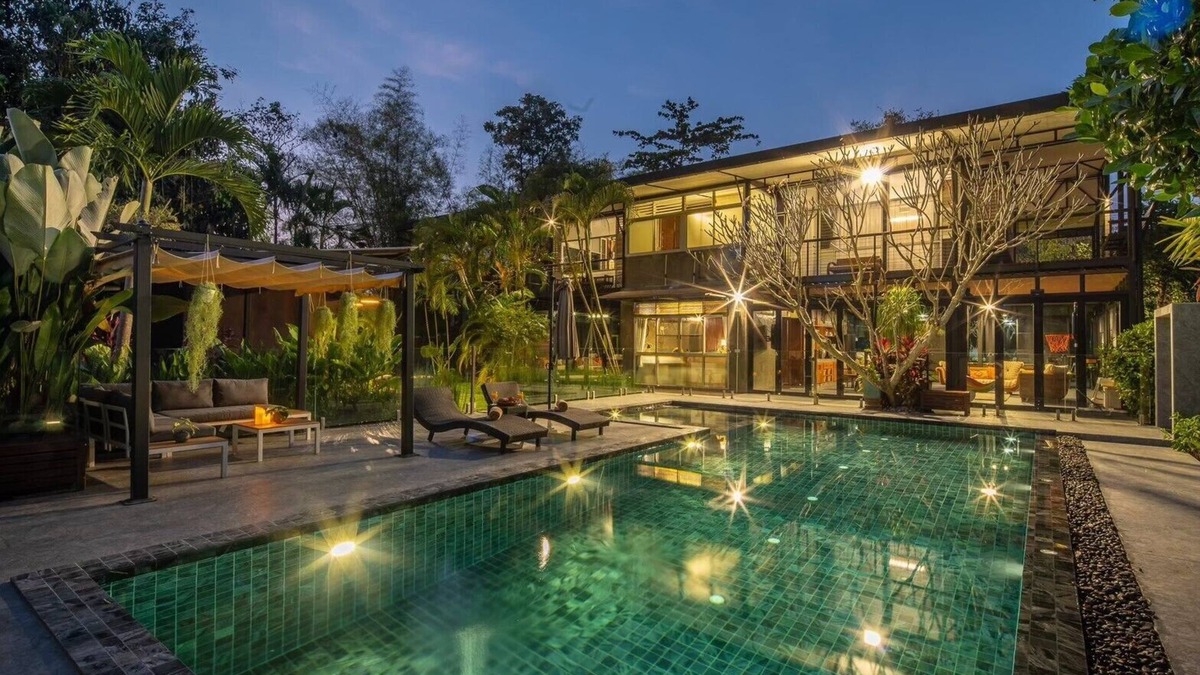 Nam Phrae House | Luxury Family Pool Villa (DaisyLand Villa) Chiang Mai