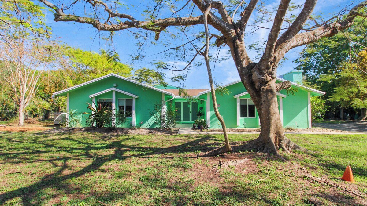 Homestead House | Luxury Family Retreat Near Miami & Keys