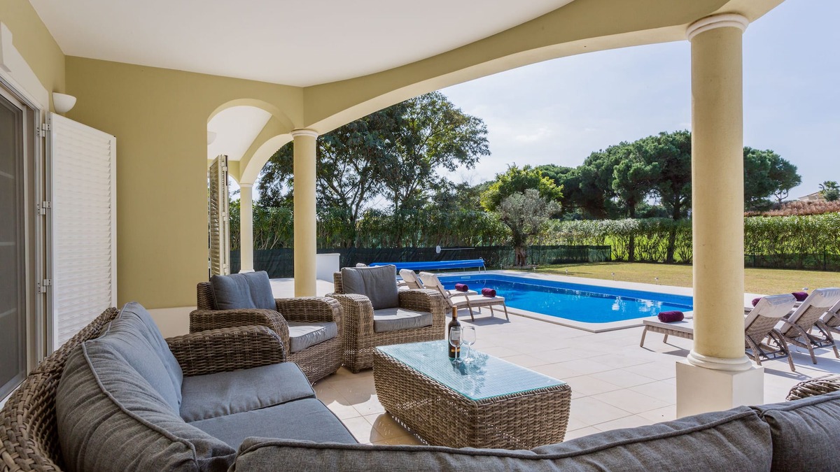 Quarteira Villa | Luxury Family Villa Overlooking 1st green of VilaSol golf, large pool and bar!