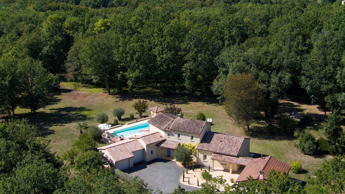 Beaumont-du-Perigord Villa | Luxury country house, very quiet, large pool, free wifi