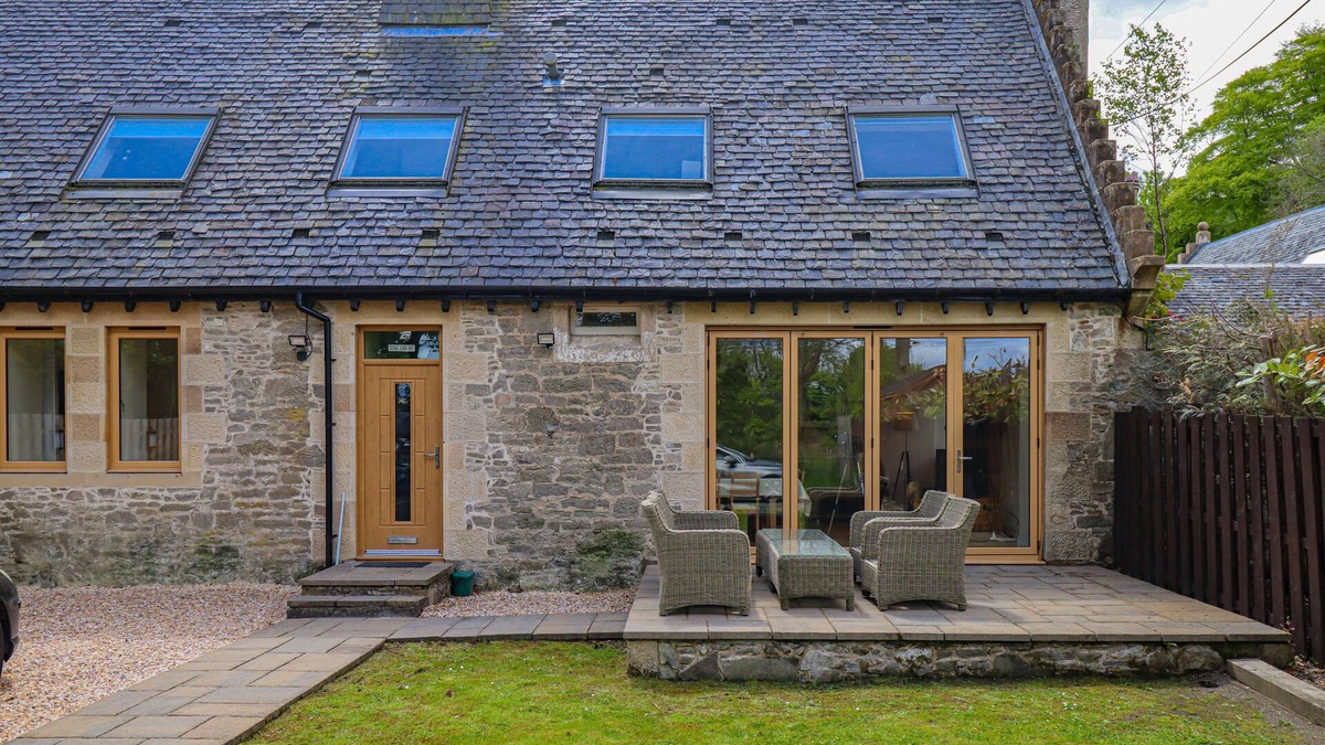 Arden Cottage | Luxury Cottage within Loch Lomond and Trossachs National Park