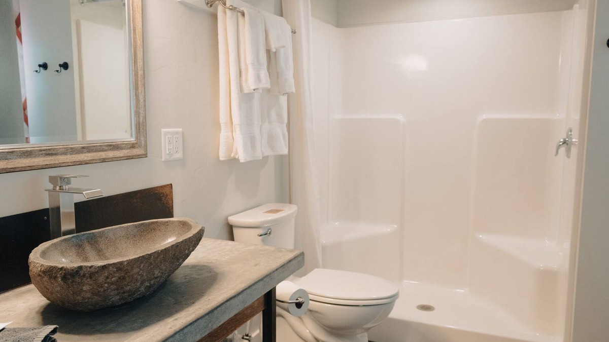 Escalante Resort | Luxury Glamping Yurt Resort Between National Parks with desert mountain views, close to hiking trails, slot canyons, off-roading and more!