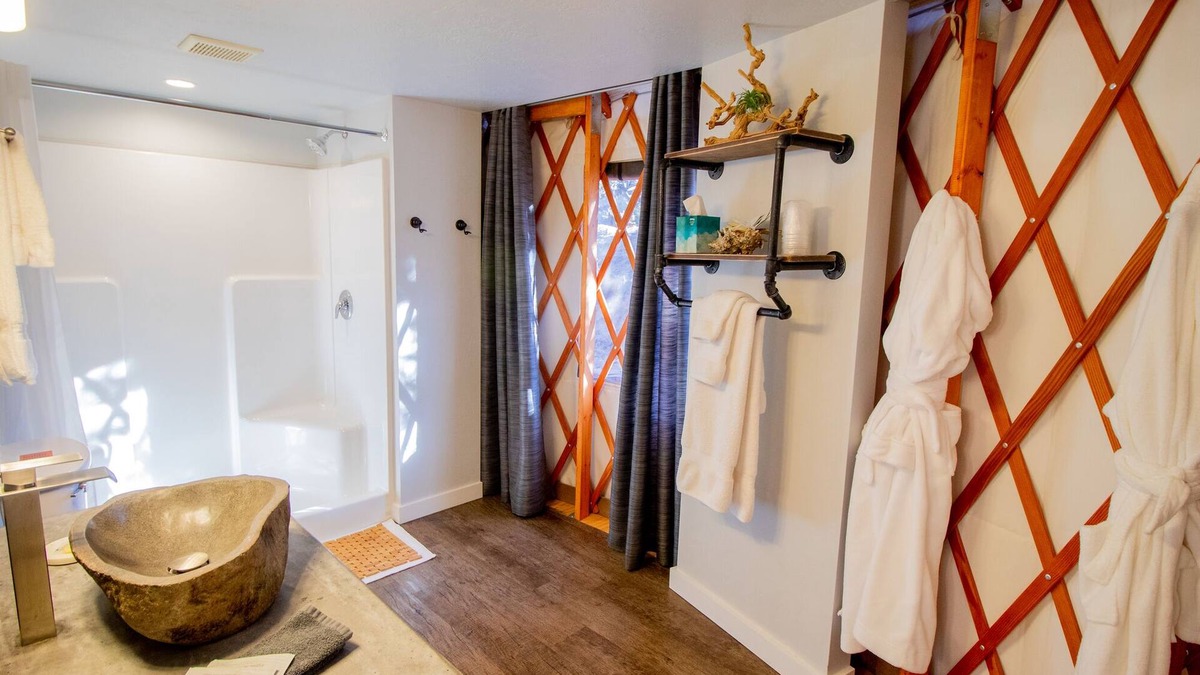 Escalante Resort | Luxury Glamping Yurt Resort Between National Parks with desert mountain views, close to hiking trails, slot canyons, off-roading and more!