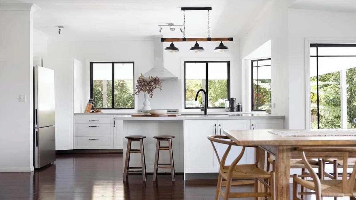 Mapleton House | Luxury Hinterland Hideaway with Breathtaking Views