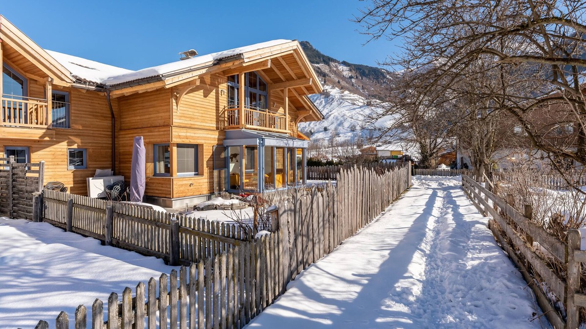 Woerth House | Luxury holiday home with wellness and fireplace
