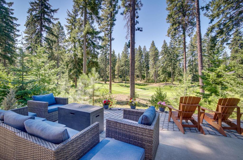 Cle Elum House | Luxury Home in Suncadia Hot Tub and Fire Pit!