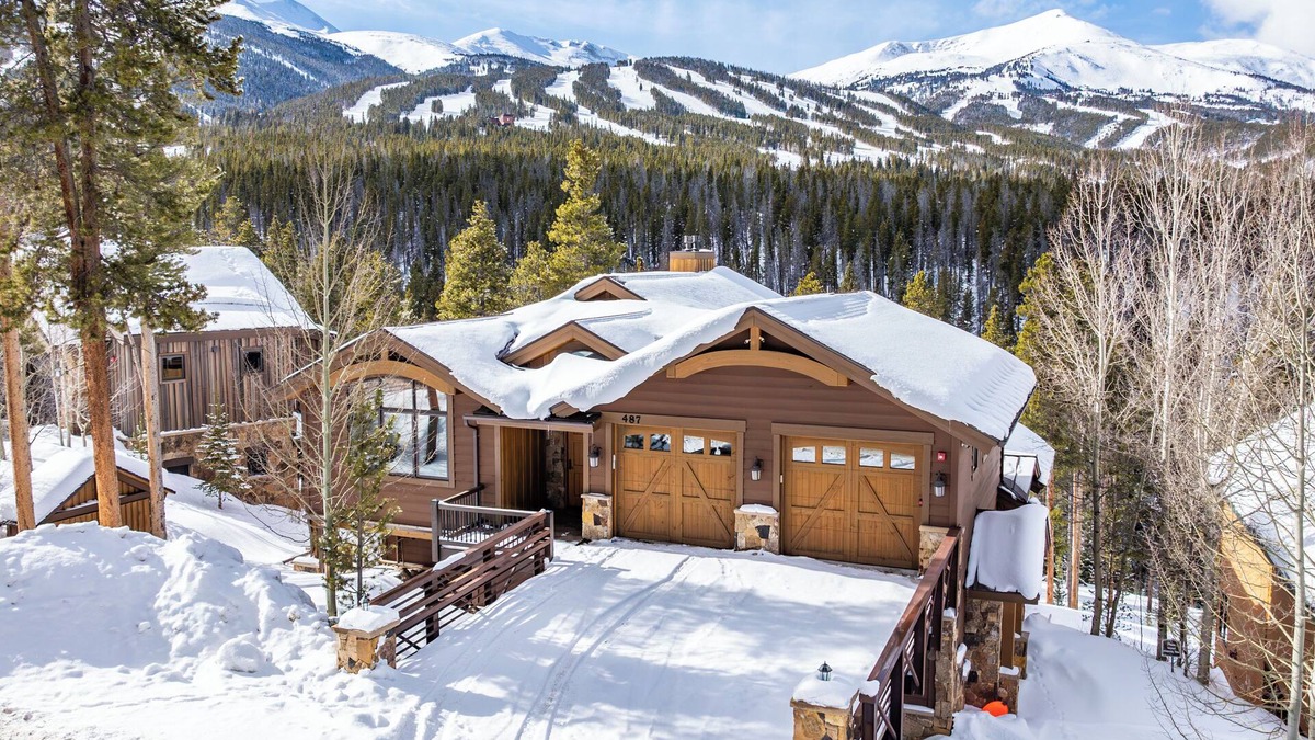 Warrior's Mark West House | Luxury Home; Mountain Views; on Ski Trail; Hot Tub