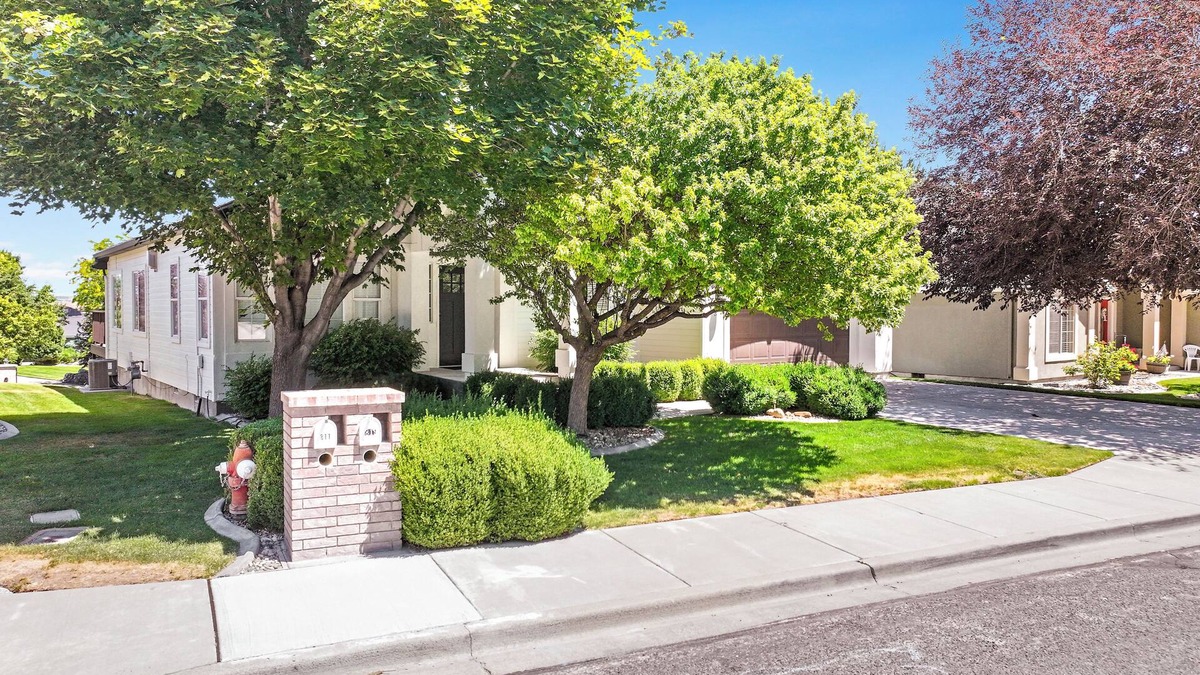 Twin Falls House | Luxury Home near Canyon; HOT TUB