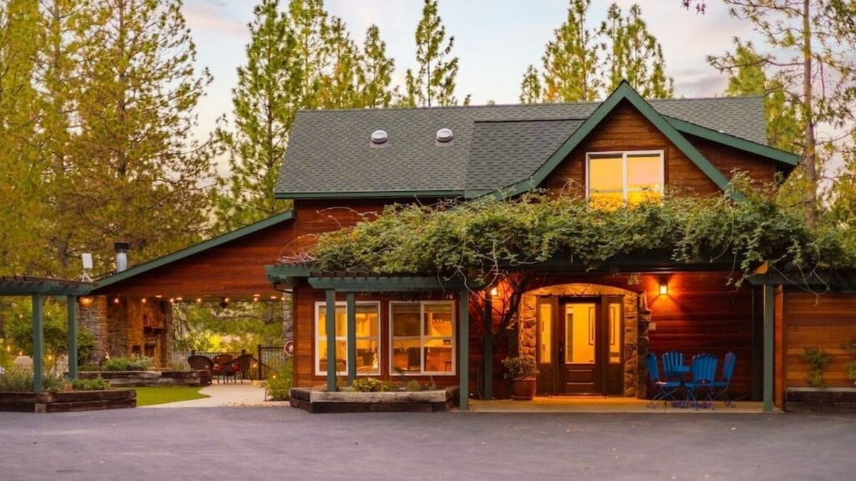Groveland House | Luxury Home near Yosemite at Quail Crossing