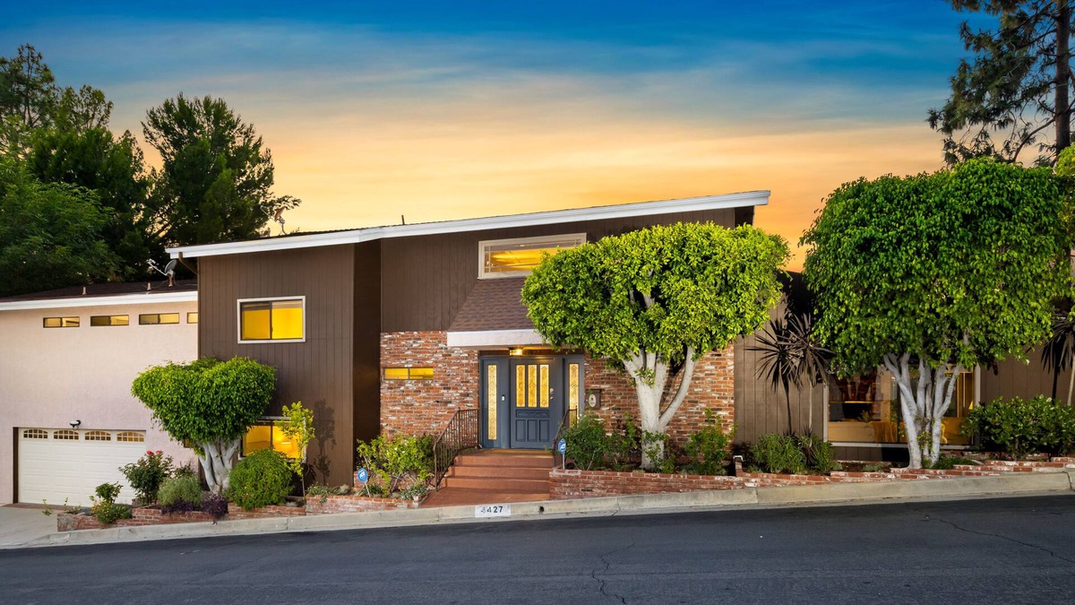 Eagle Rock House | Luxury Home with City View - Close to LA