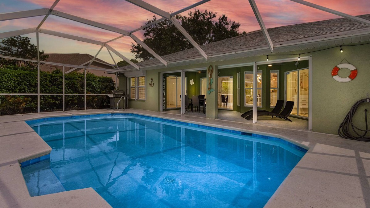 Crown Pointe House | Luxury home with pool in Naples, FL, minutes from Downtown 5th Ave & Beaches