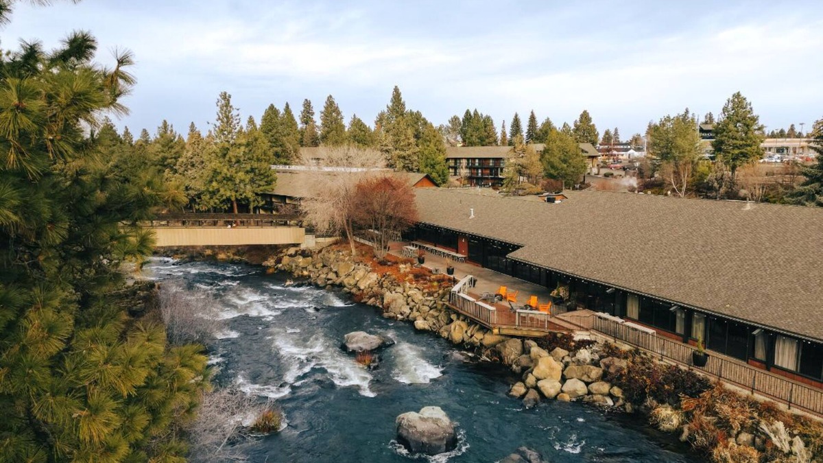 Orchard District Apartment | Luxury in Bend, OR | Guestroom + Nature Experience