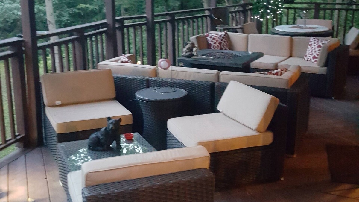 Dawsonville House | Luxury in Dahlonega on Crane Lake, 2 kayaks