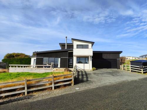 Riverton House | Luxury in the Lane