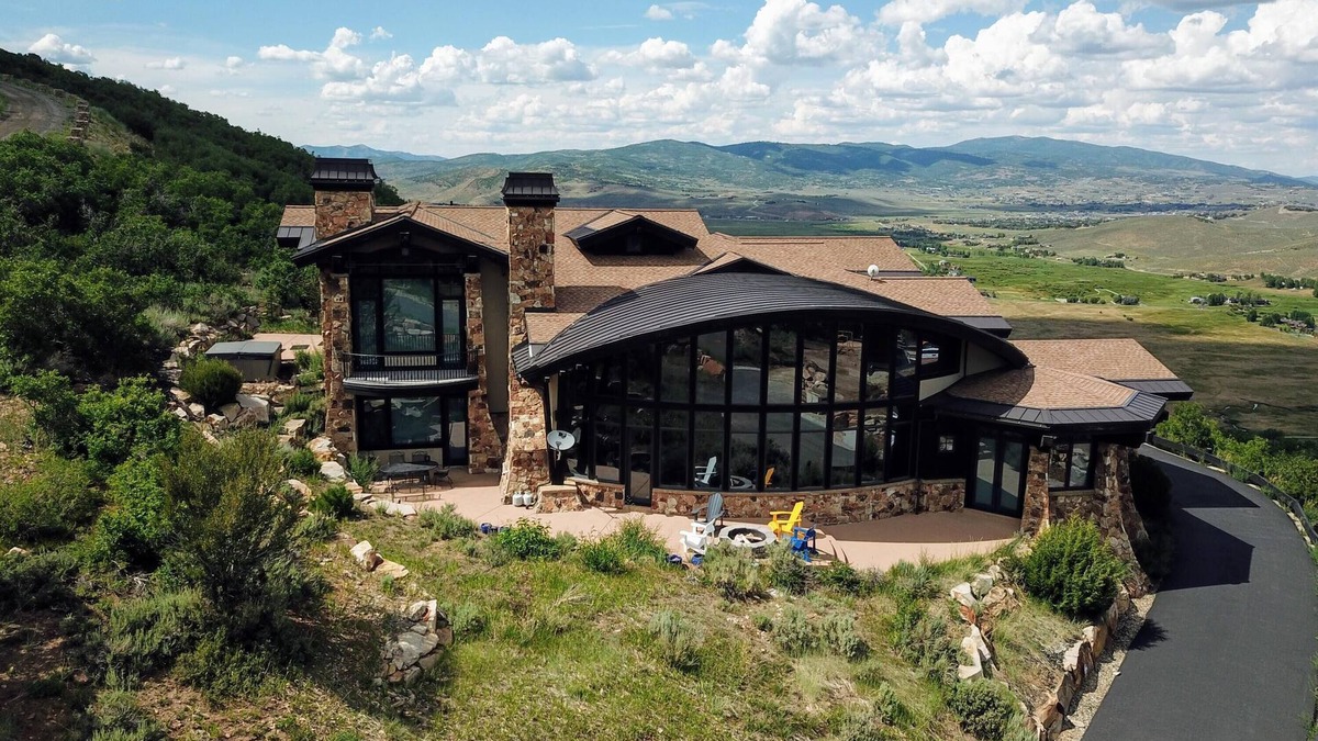 Park Meadows House | Luxury in the mountains at Park City, Utah