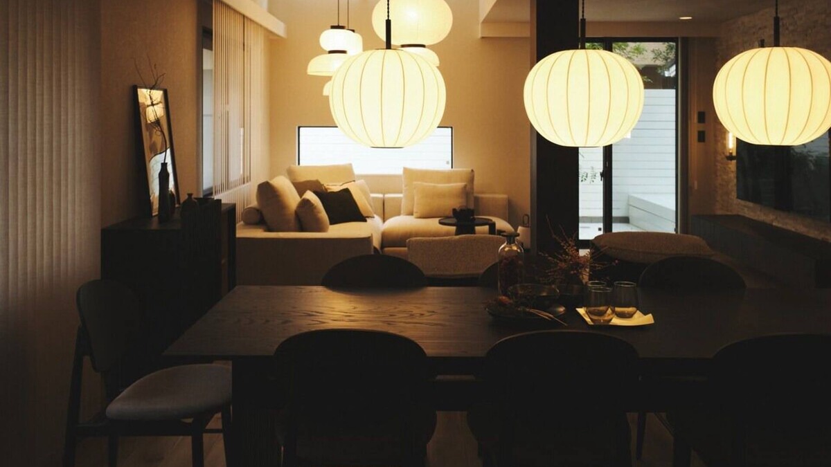 Shibuya Villa | Luxury inn near Shinjuku(196㎡) 2 min. walk from train station/4 min to Shinjuku