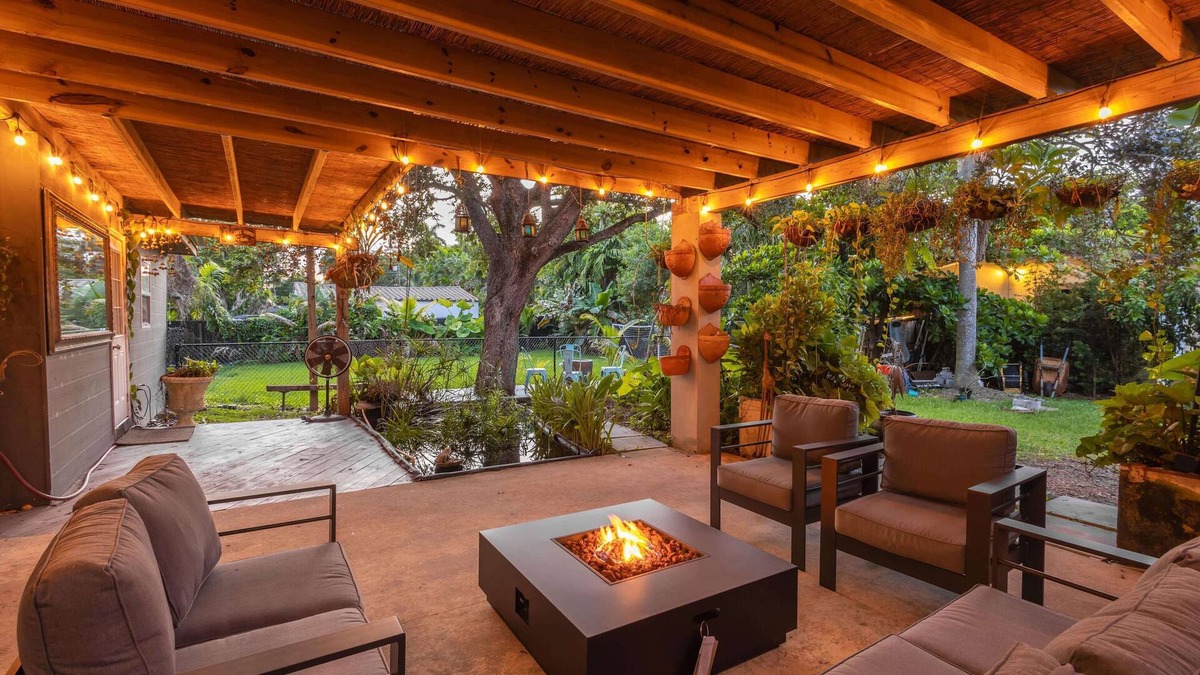 Golden Glades Villa | Luxury Jungle Paradise with Heated Pool, BBQ, Soccer
