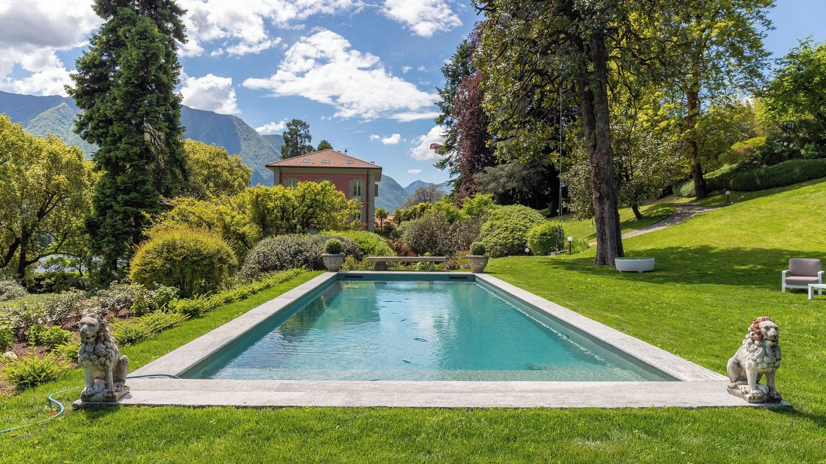 Tremezzo Villa | Luxury Lake Como Villa with indoor heated pool and outdoor pool - Fully Staffed