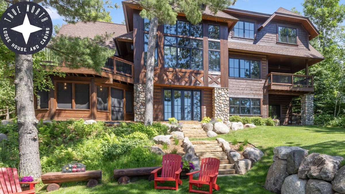 Nisswa House | Luxury Lake House on Roy Lake in Nisswa (16+ pp)