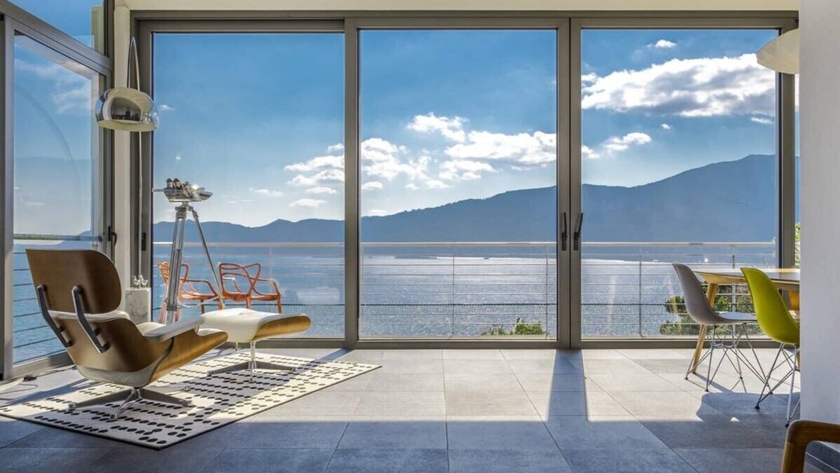 Suna Villa | Luxury Lake Maggiore villa with pool and gym