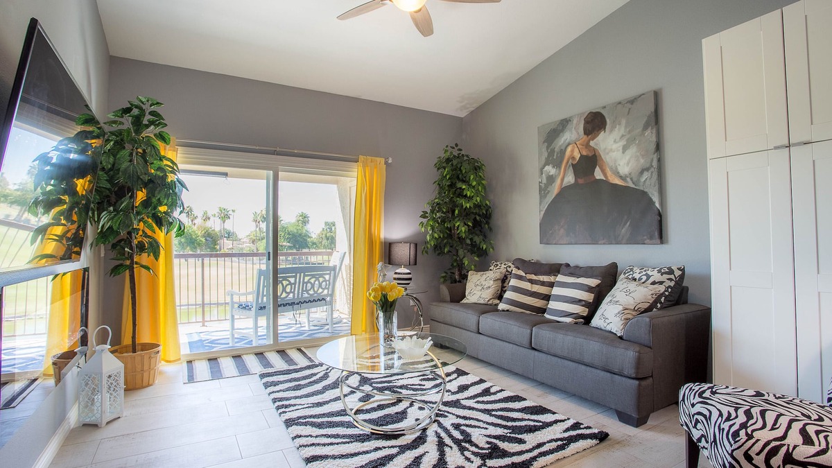 Arrowhead Ranch Condo | Luxury Lakefront Condo freshly renovated in Gated Community