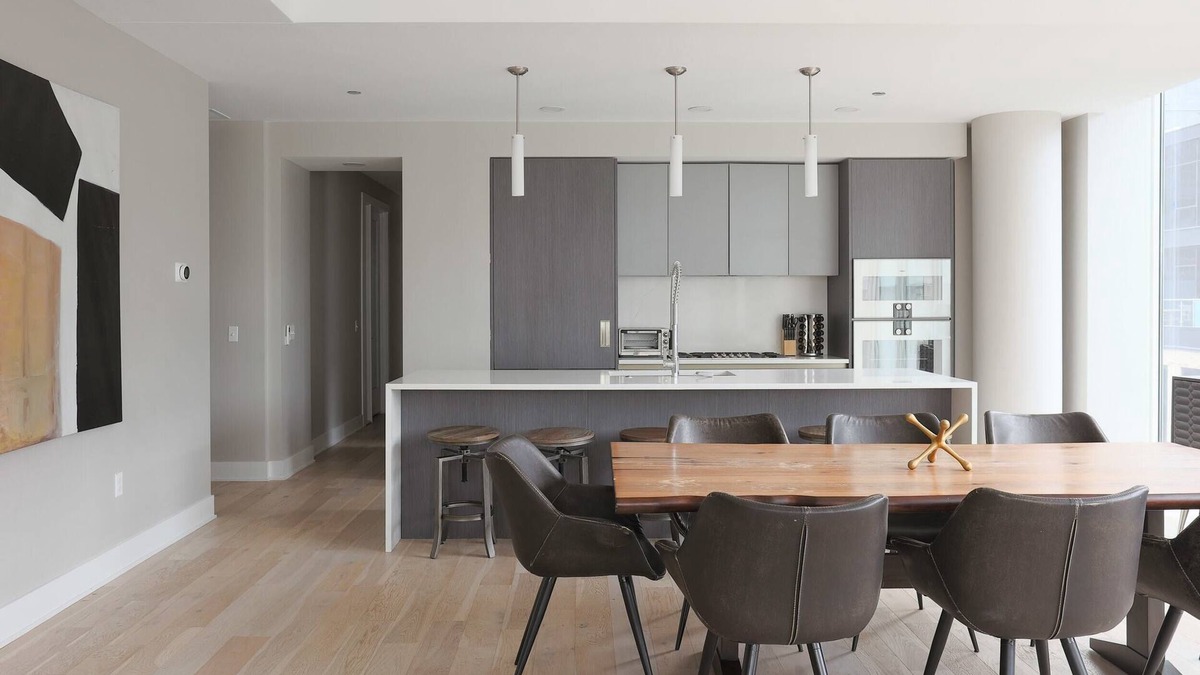 Near North Side Apartment | Luxury Loft Collection COMBO 02/03 | Terrace