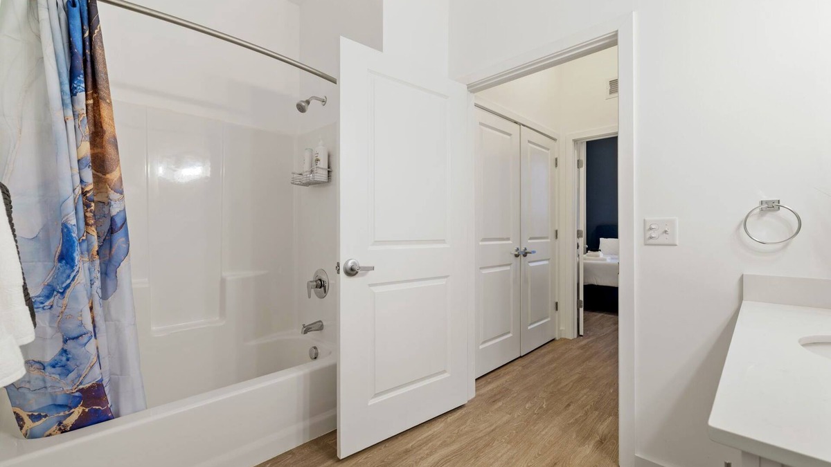 Manchester Apartment | Luxury Loft with Arched Windows Near Downtown and Stadiums
