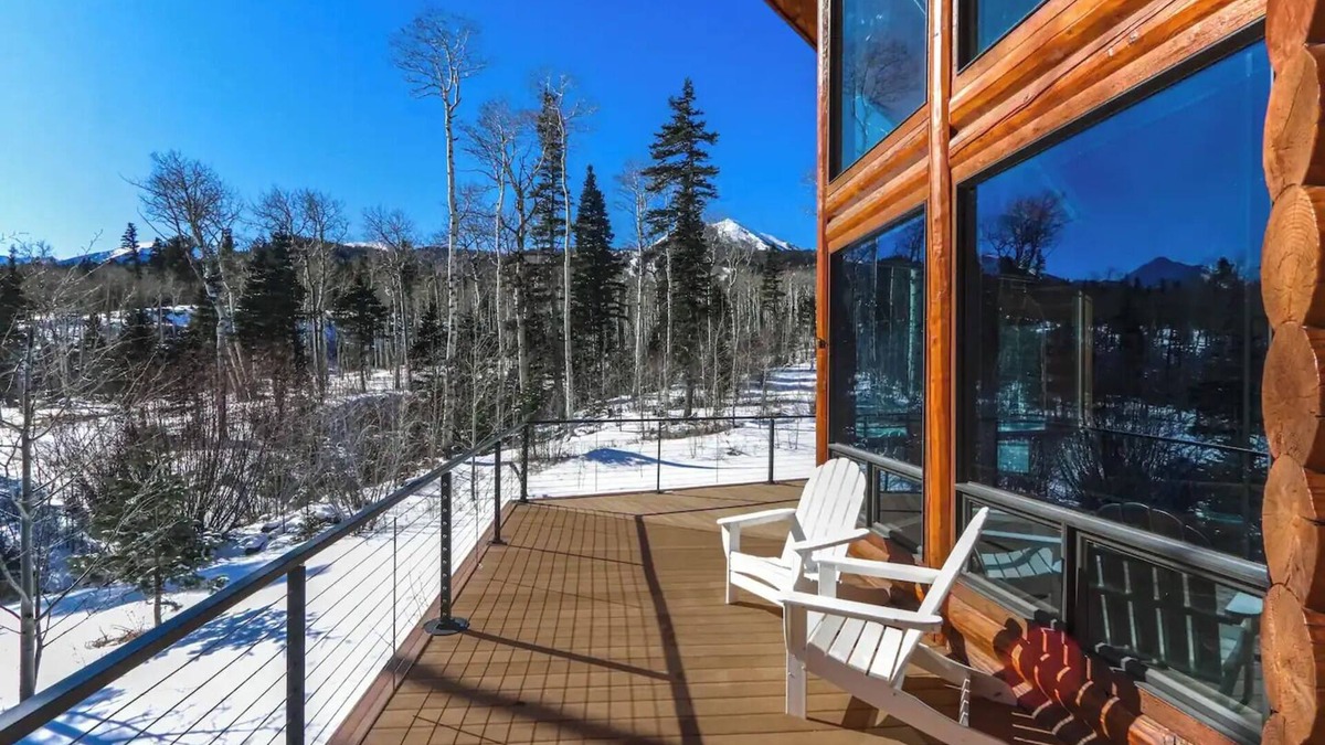 Westcliffe Cabin | Luxury log cabin on 35 ac with hot tub