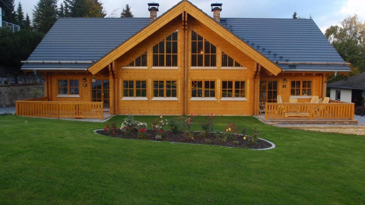 Ortsmitte House | Luxury log cabin, right on the K1 ski and mtb. Lift Willingen, family-friendly