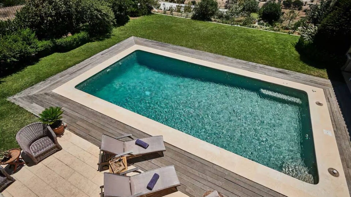 Pallini House | Luxury Maisonette with Pool