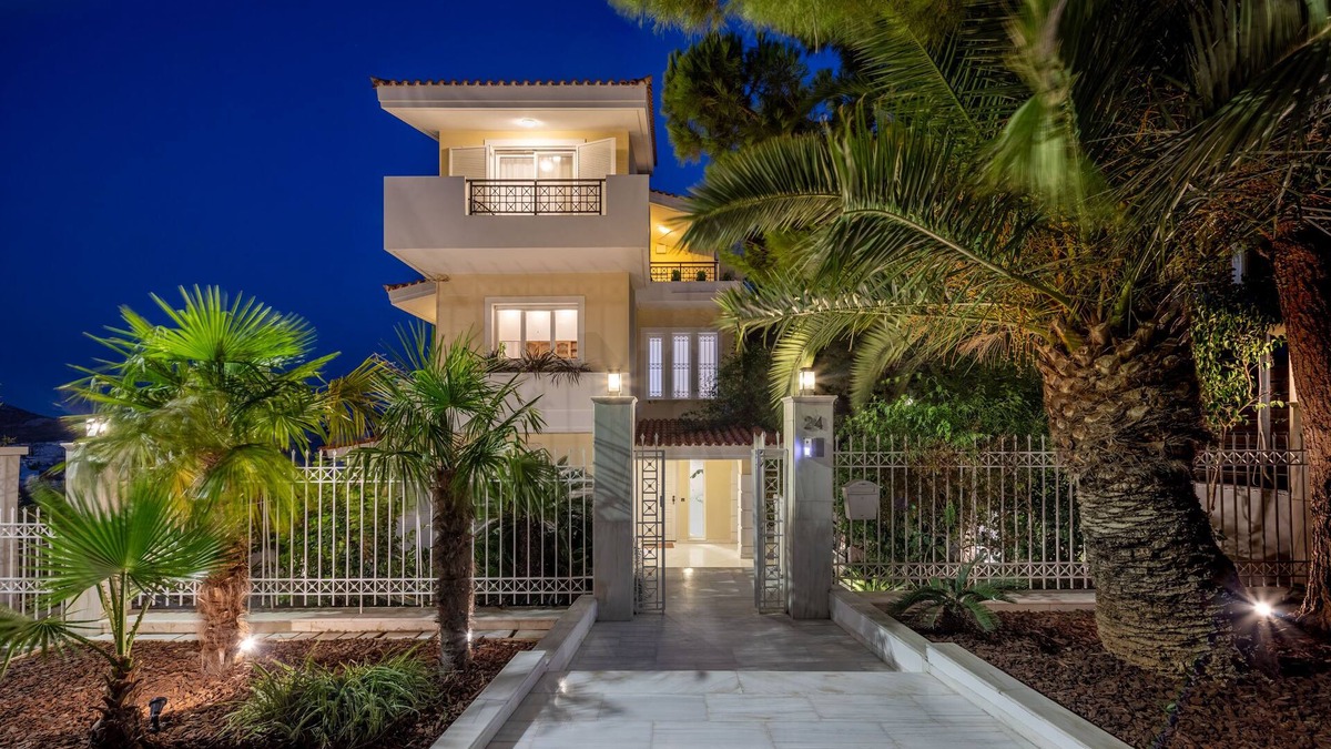 Vari-Voula-Vouliagmeni Villa | Luxury Mansion 560sq.m. with Private Pool&Jacuzzi