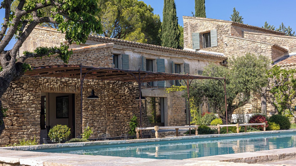 Gordes House | Luxury Mas in Gordes with pool & view Charming comfort and privacy