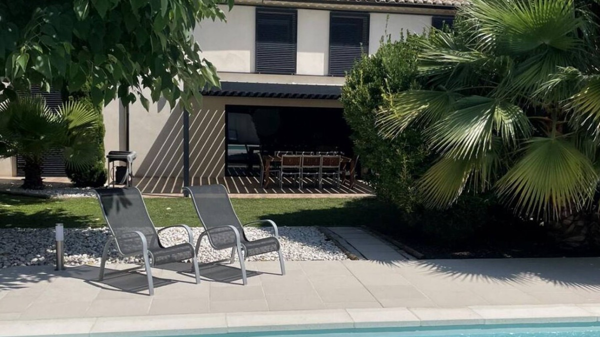 Connaux Other | LUXURY MAS WITH SWIMMING POOL IN VILLAGE CENTER