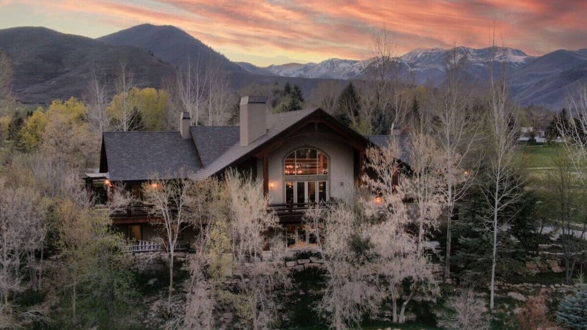 Midway House | Luxury Midway Mountain Chalet-Nr Park City,Hot tub