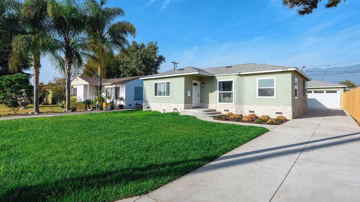 Monrovia House | Luxury Modern Retreat with Spacious Yard & Premium Comfort