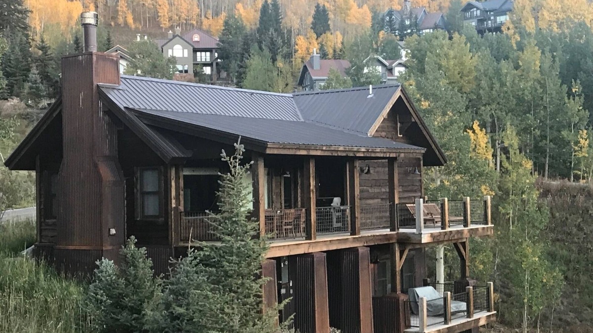 Crested Butte House | Luxury Mountain Cabin only 100 yards to the Homeowners Ski Trail!