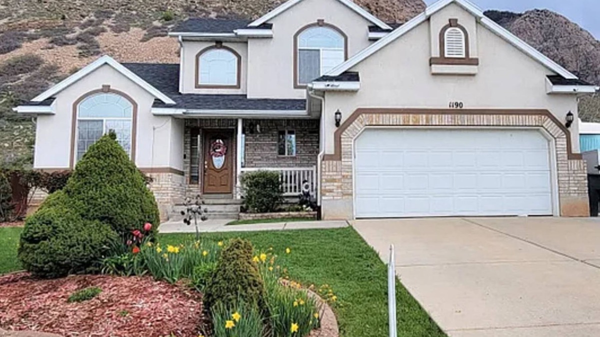 Ogden House | Luxury Mountain Retreat – 5BR Home Near Ski Resorts