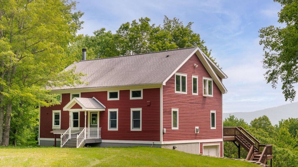 New Kingston House | Luxury Mountain View Contemporary Farmhouse