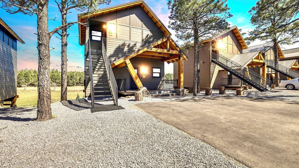 Show Low Cabin | Luxury Mountain Villa